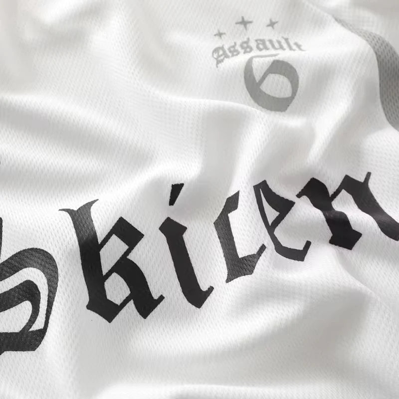 𝐌𝐚𝐢𝐥𝐥𝐨𝐭 𝐒𝐢𝐱 𝐚𝐬𝐬𝐚𝐮𝐥𝐭